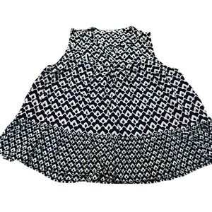 Crown & Ivy Ruffle Hem Tank Top Sleeveless Geometric‎ Print XL